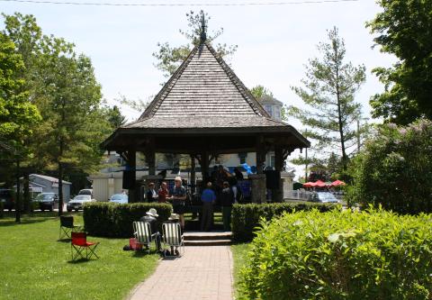 Jackson's Point Parkette