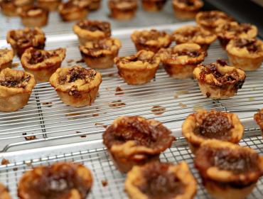 butter tarts on baking rack